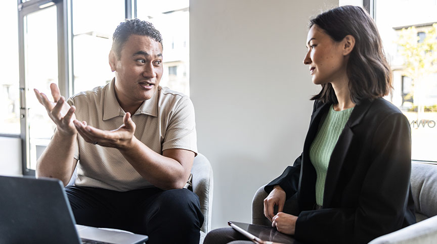 Reading the Room: Behavioral Signals Leaders Can Use to Foster Psychological Safety